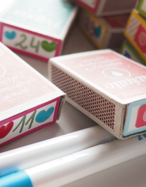 Jak zrobić prosty kalendarz adwentowy DIY?