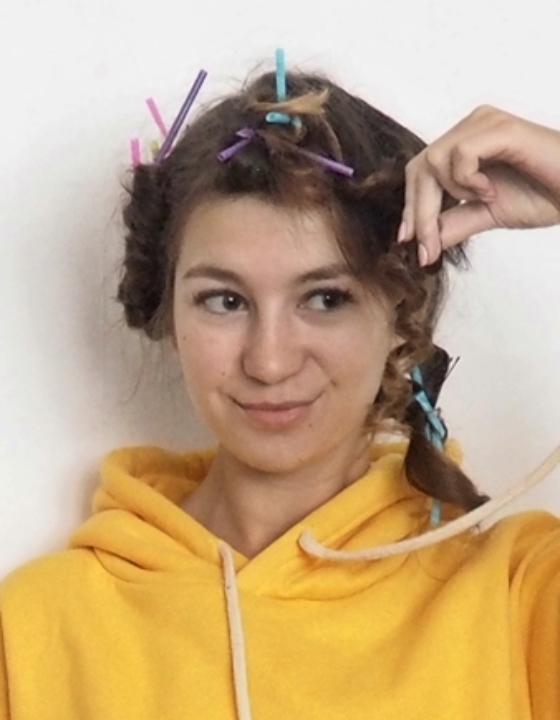 Afro bez fryzjera, czyli drobne loczki na słomki