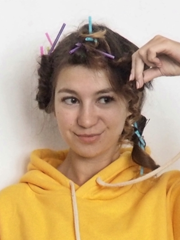 Afro bez fryzjera, czyli drobne loczki na słomki