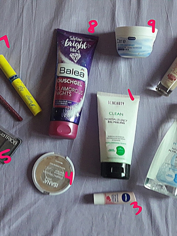 Kosmetyczka młodej studentki [WASZE KOSMETYCZKI]