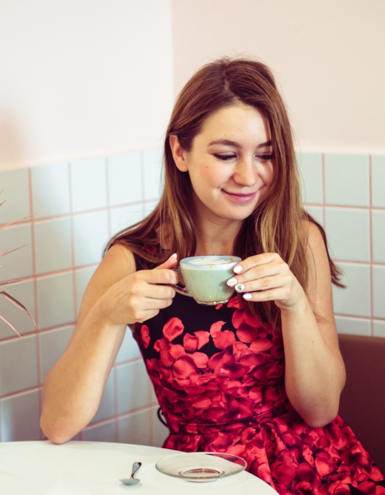 Jesteś brzydka! To nie hejt tylko obiektywna opinia.