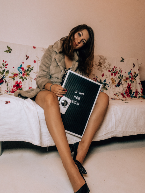 Jak przeżyć miesiąc za 300 zł i dlaczego ludzie nie lubią blogerów [TYGODNIK]