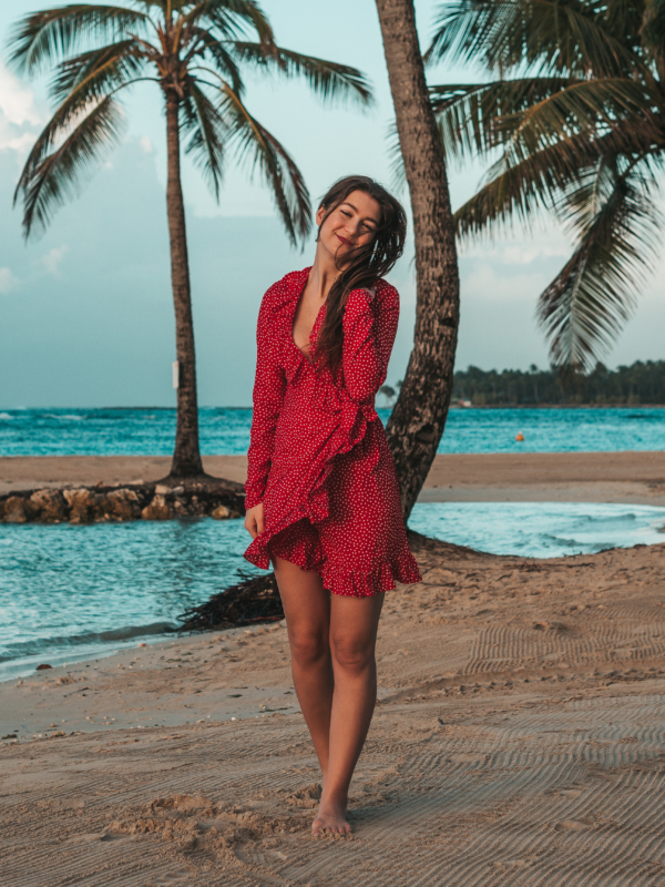 Lecę sama do Azji, a tam szaleje groźny wirus! [TYGODNIK]