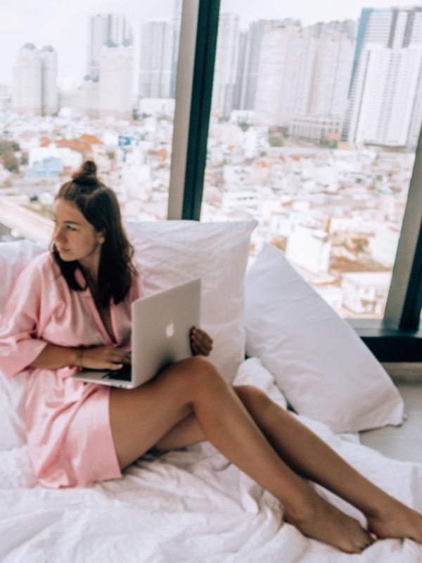 Jak dbam o cerę w podróży?