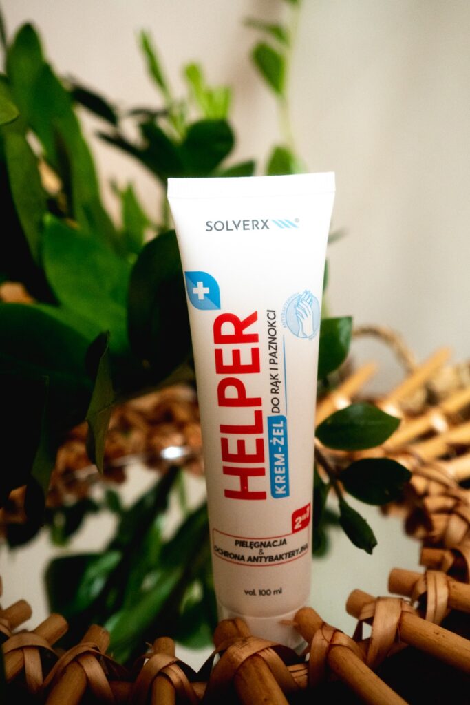 Wrażliwa i sucha skóra - skuteczne i tanie kosmetyki ? SOLVERX